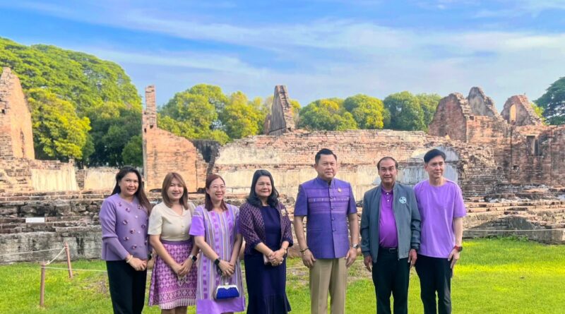 สพป.ลพบุรี เขต 1 เข้าร่วมงาน “เทิดทูนสถาบัน สร้างสรรค์วิถีไทย ร่วมใจเข้าวังฟังธรรม” ครั้งที่ 3 เนื่องในโอกาสวันเฉลิมพระชนมพรรษา สมเด็จพระนางเจ้าสุทิดา พัชรสุธาพิมลลักษณ พระบรมราชินี ประจำปี พุทธศักราช 2568