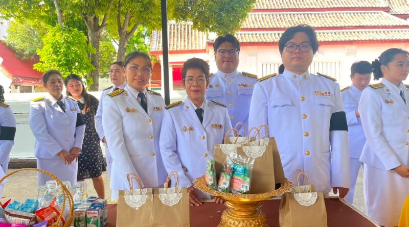 พิธีเจริญพระพุทธมนต์และทำบุญตักบาตรถวายพระราชกุศลเนื่องในโอกาสพระราชพิธีมหามงคลเฉลิมพระชนมพรรษา 4 รอบ สมเด็จพระนางเจ้าฯ พระบรมราชินี 3 มิถุนายน 2569